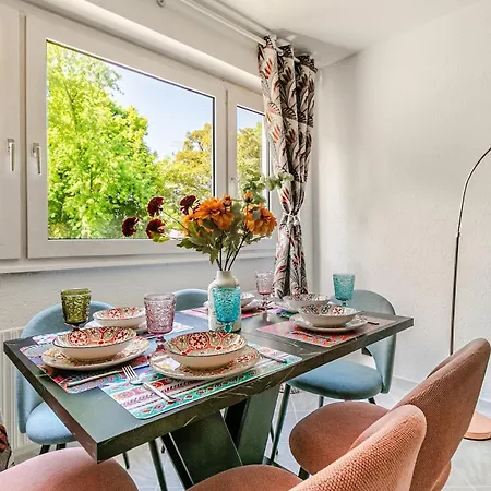 Stylish 3 Flat At Fr-de-ch Border With Garage Appartamento