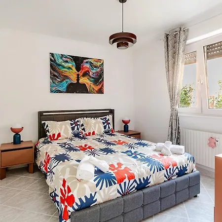 Stylish 3 Flat At Fr-de-ch Border With Garage * Saint-Louis (Haut-Rhin)